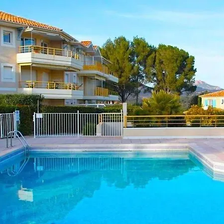 Golf Valescure - Raphael Дом отдыха Сен-Рафаэль