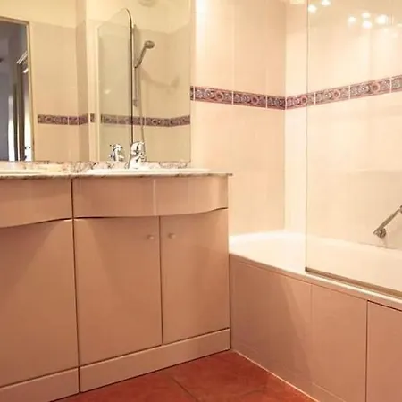 Golf Valescure - Raphael Дом отдыха *